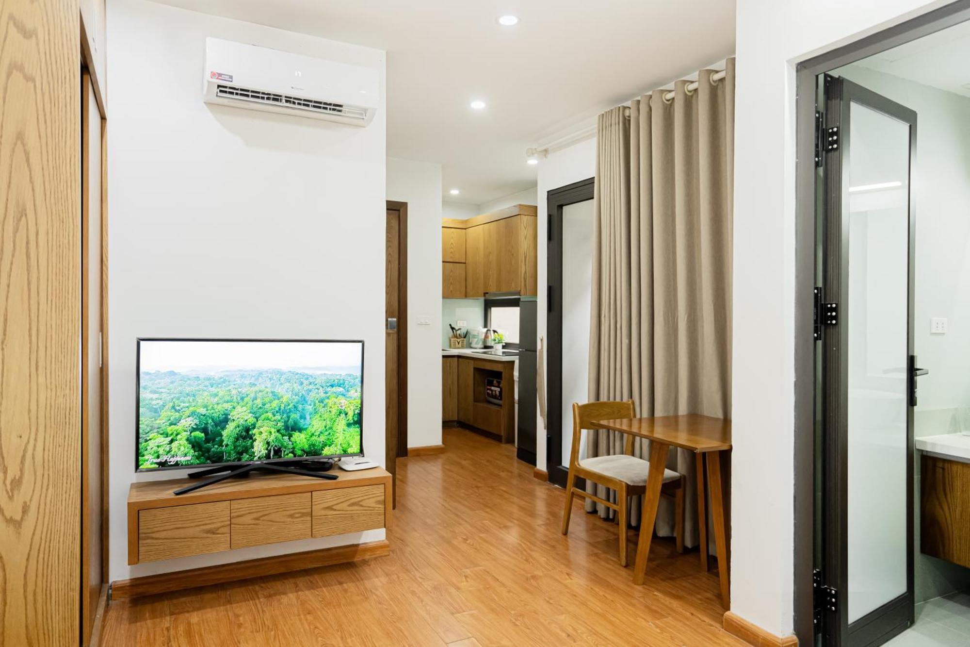 22Housing Hotel & Residence 60 Linh Lang Hanoi Exterior photo