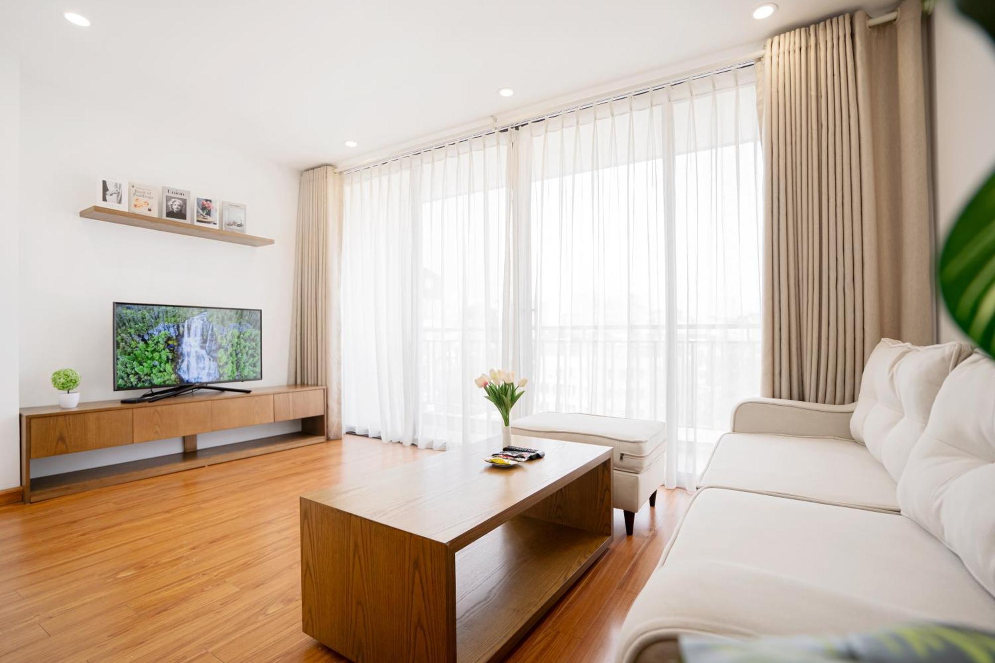22Housing Hotel & Residence 60 Linh Lang Hanoi Exterior photo